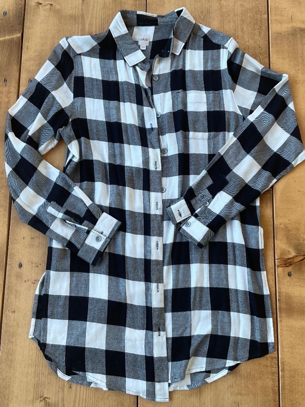 JAG WOMENS BLACK AND WHITE BUFFALO CHECK EXTRA LONG OVERSHIRT 100% RAYON X-SMALL